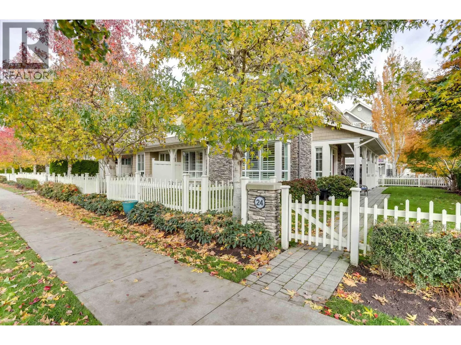 Row / Townhouse for rent: 24 5510 Admiral Way, Delta, British Columbia V4K 0C3