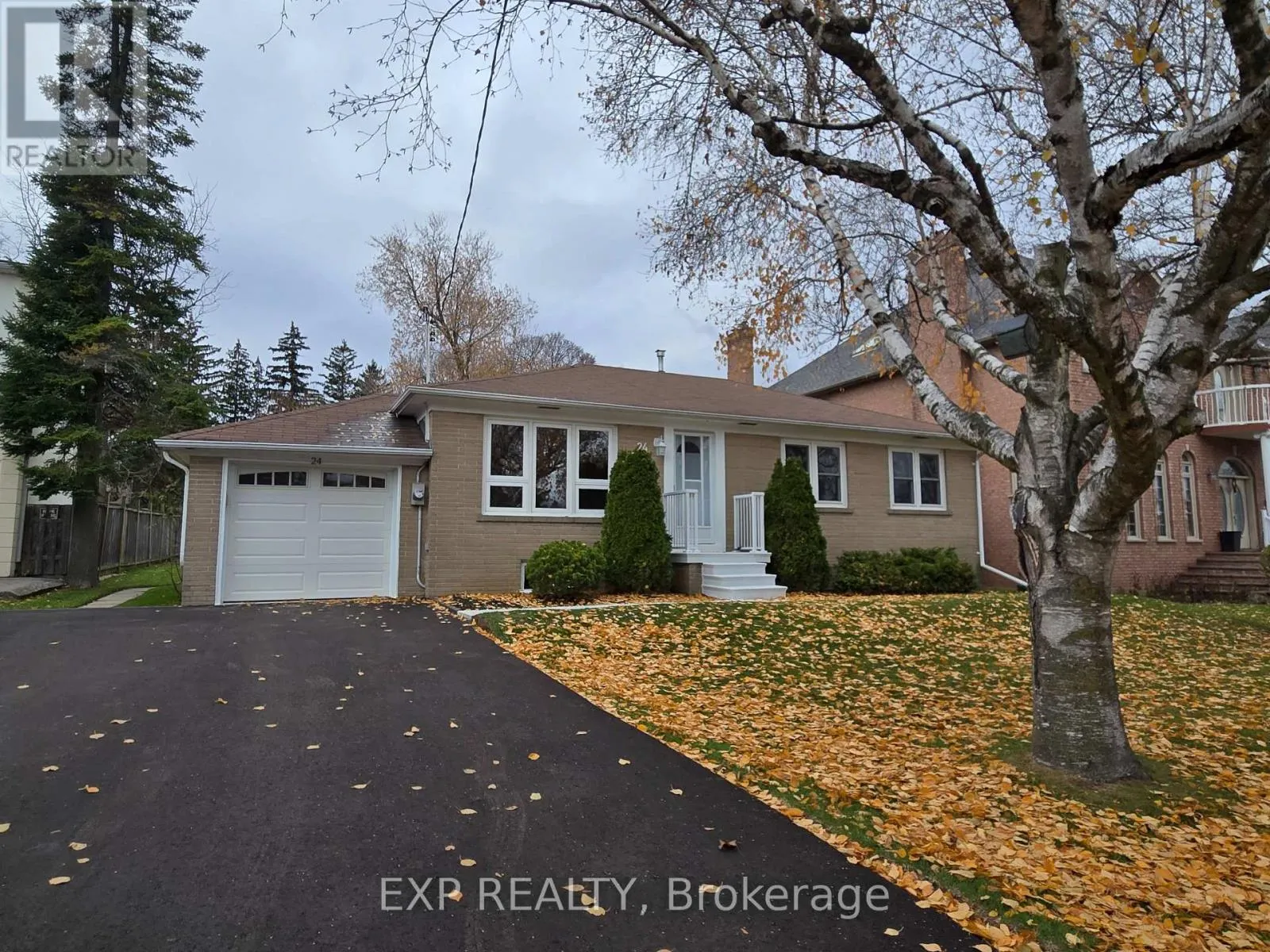 House for rent: 24 Fulham Street, Toronto, Ontario M1S 2A4