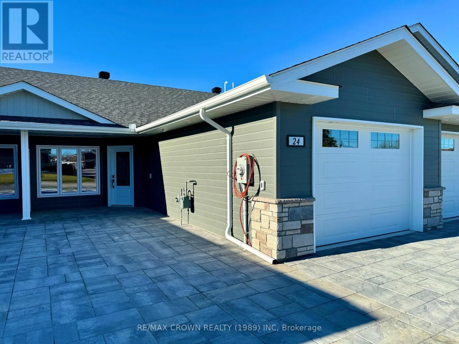 Row / Townhouse for rent: 24 Golf Street, Kapuskasing, Ontario P5N 3J6