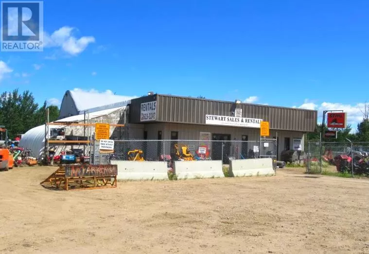 24 Nipewon Road, Lac La Biche, Alberta T0A 2C0