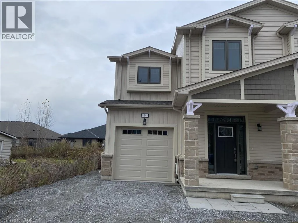 House for rent: 24 Oakdale Avenue Unit# Lower, St. Catharines, Ontario L2P 2B9