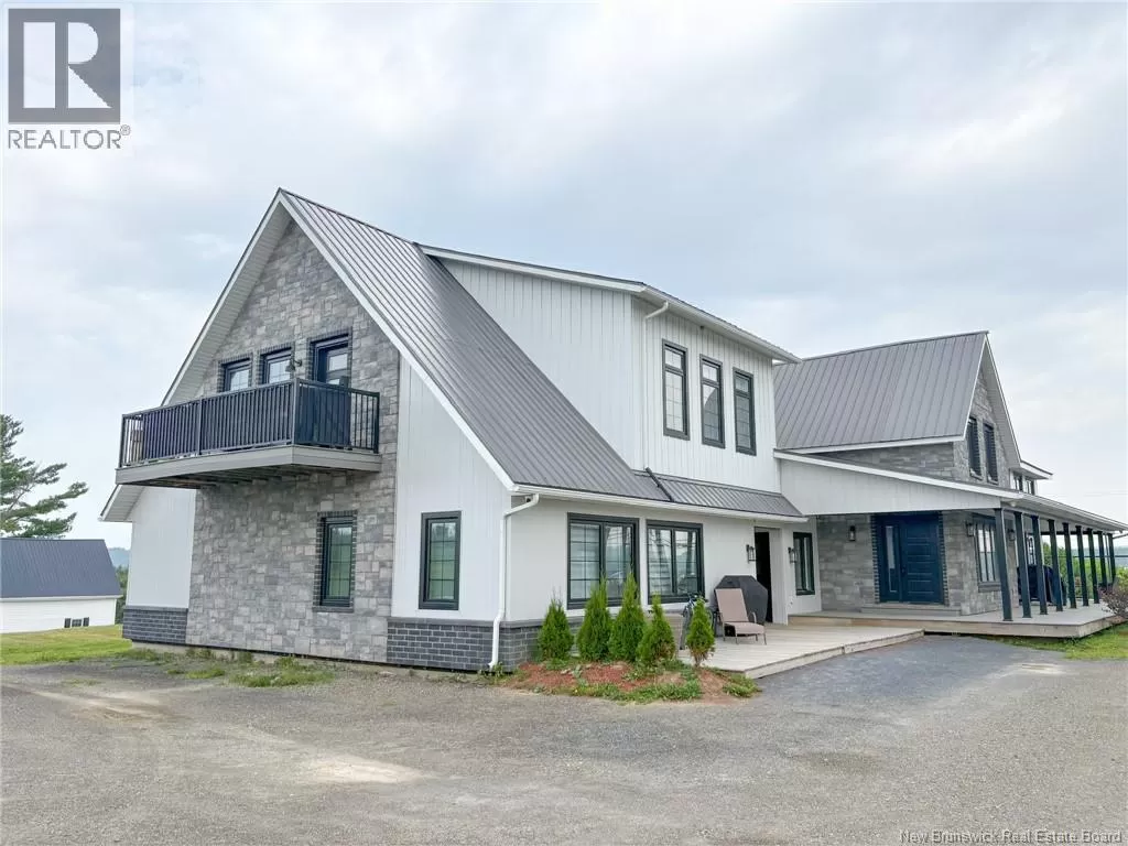 24 Riverview Drive Unit# 203, Somerville, New Brunswick E7P 3B4