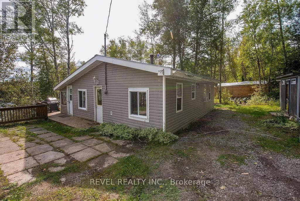 House for rent: 24 South End Access, Smooth Rock Falls, Ontario P0L 2B0