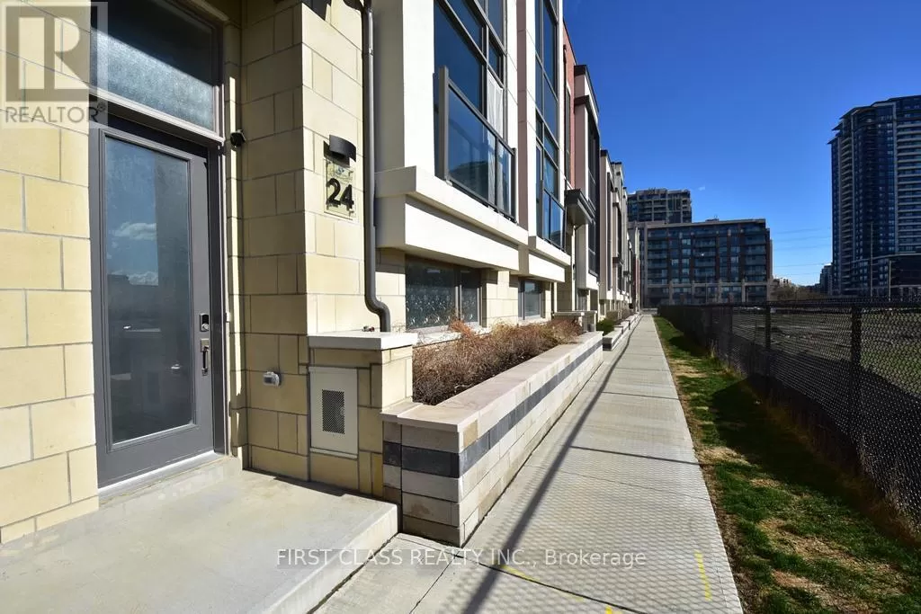 Row / Townhouse for rent: 24 Teasel Way, Markham, Ontario L3R 9S3