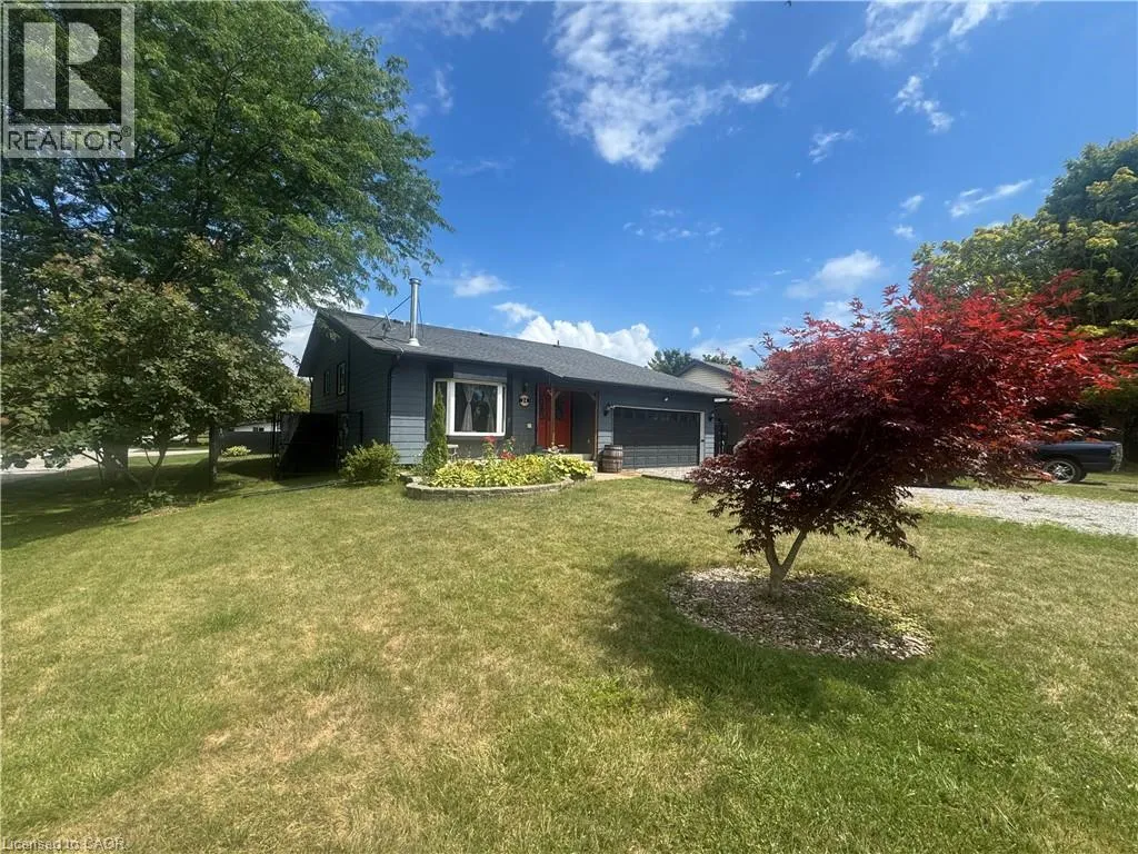 House for rent: 24 Woodhouse Avenue, Port Dover, Ontario N0A 1N8