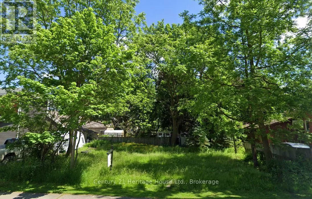 240 Cumberland Street, Minto, Ontario N0G 2P0