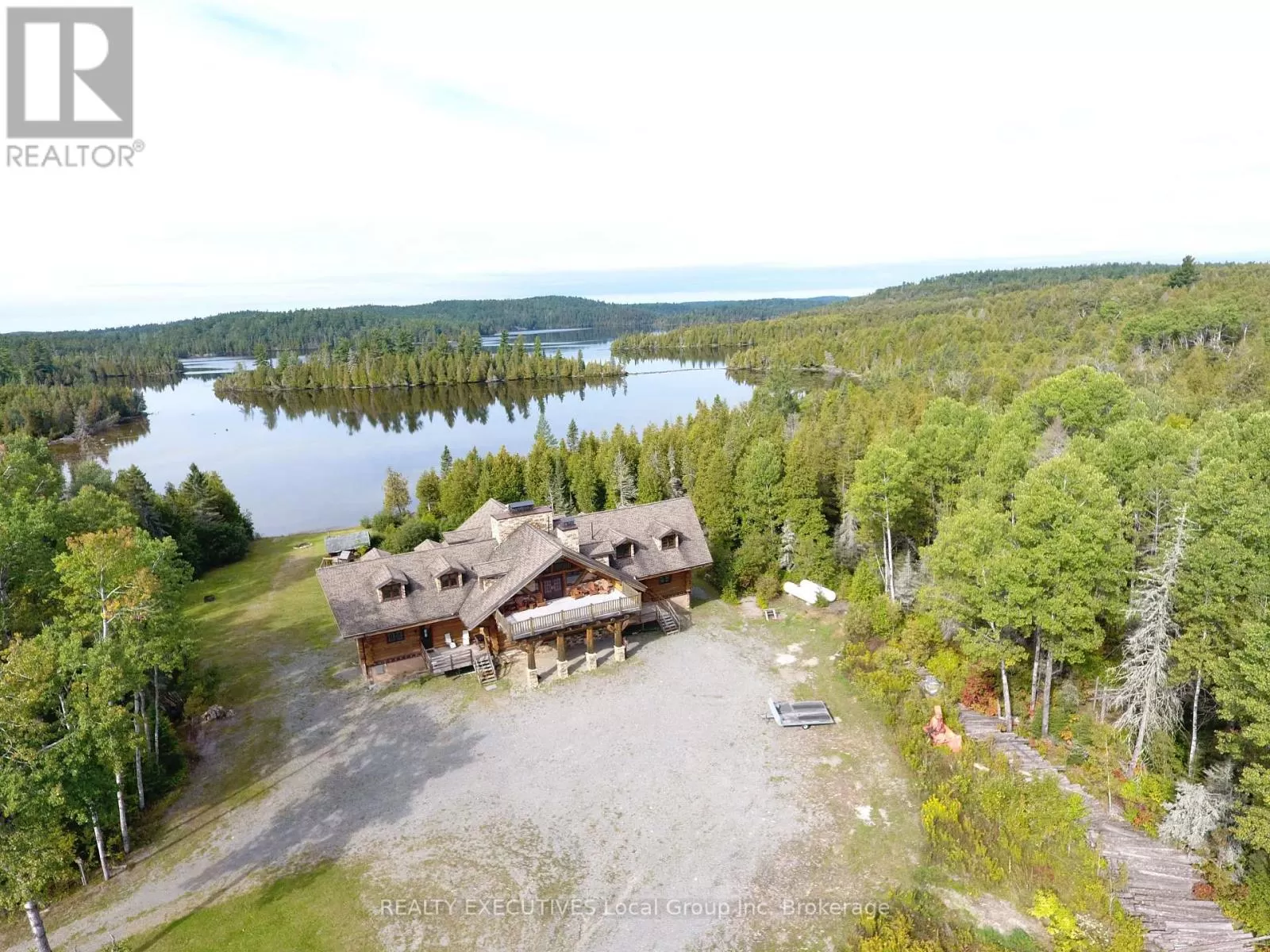 House for rent: 240 Kanichee Mine Road, Temagami, Ontario P0H 2H0