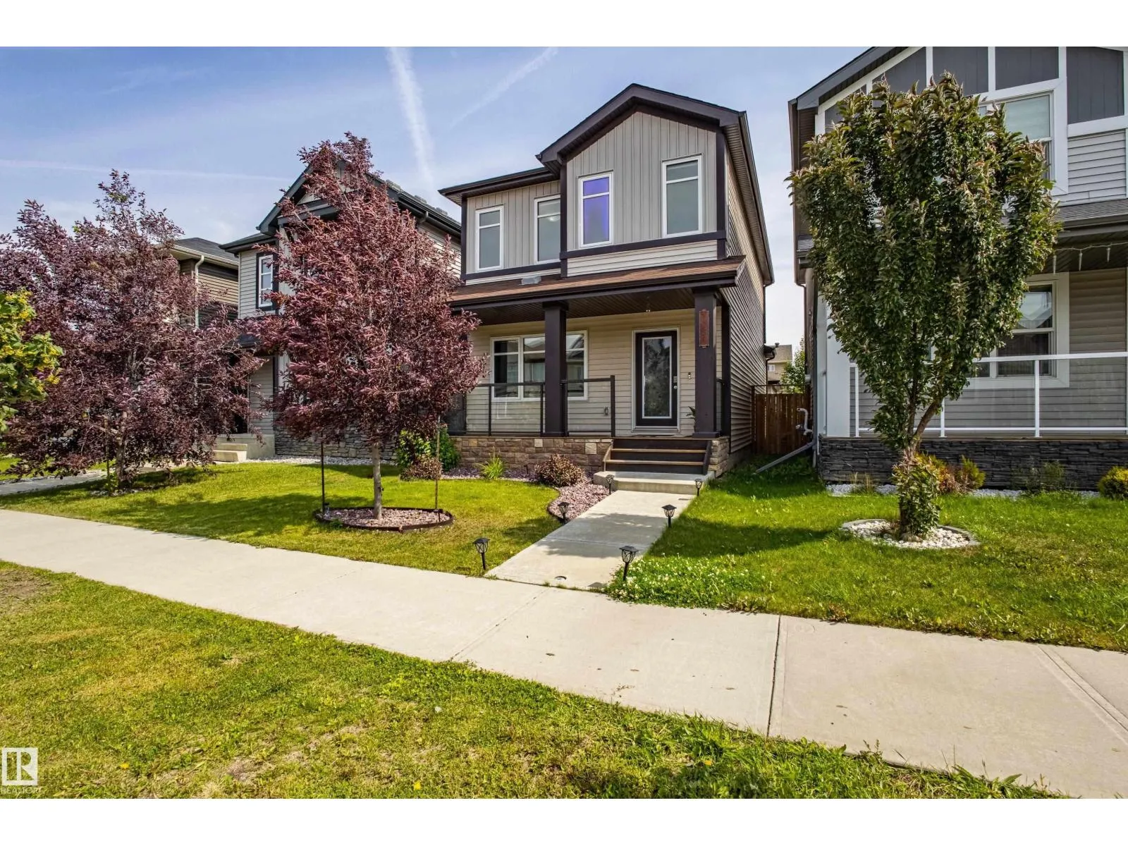 House for rent: 2407 Casey Link Sw, Edmonton, Alberta T6W 3N1