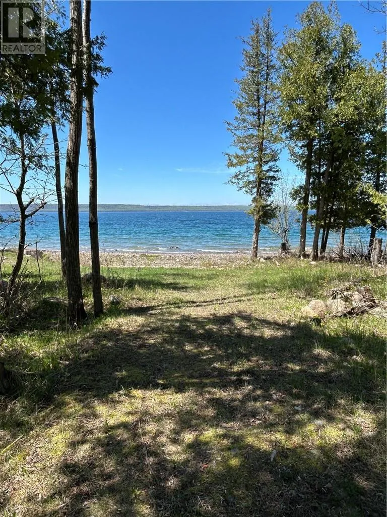 House for rent: 241 Grandor Road, Kagawong, Ontario P0P 1J0