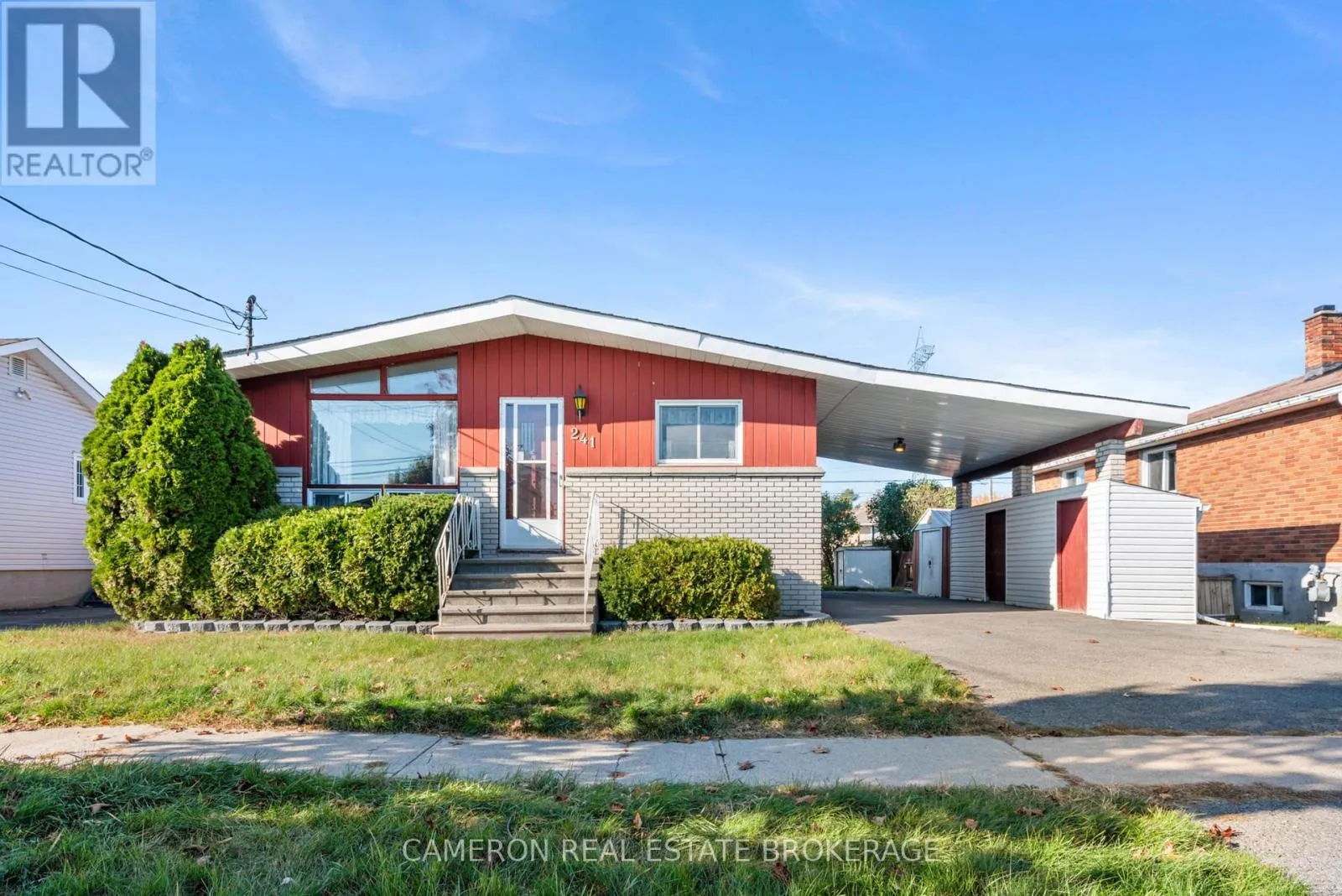 House for rent: 241 Sunnyside Avenue, Cornwall, Ontario K6H 3E2