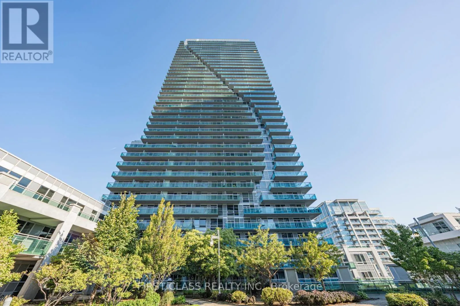 Apartment for rent: 2410 - 16 Brookers Lane, Toronto, Ontario M8V 0A5