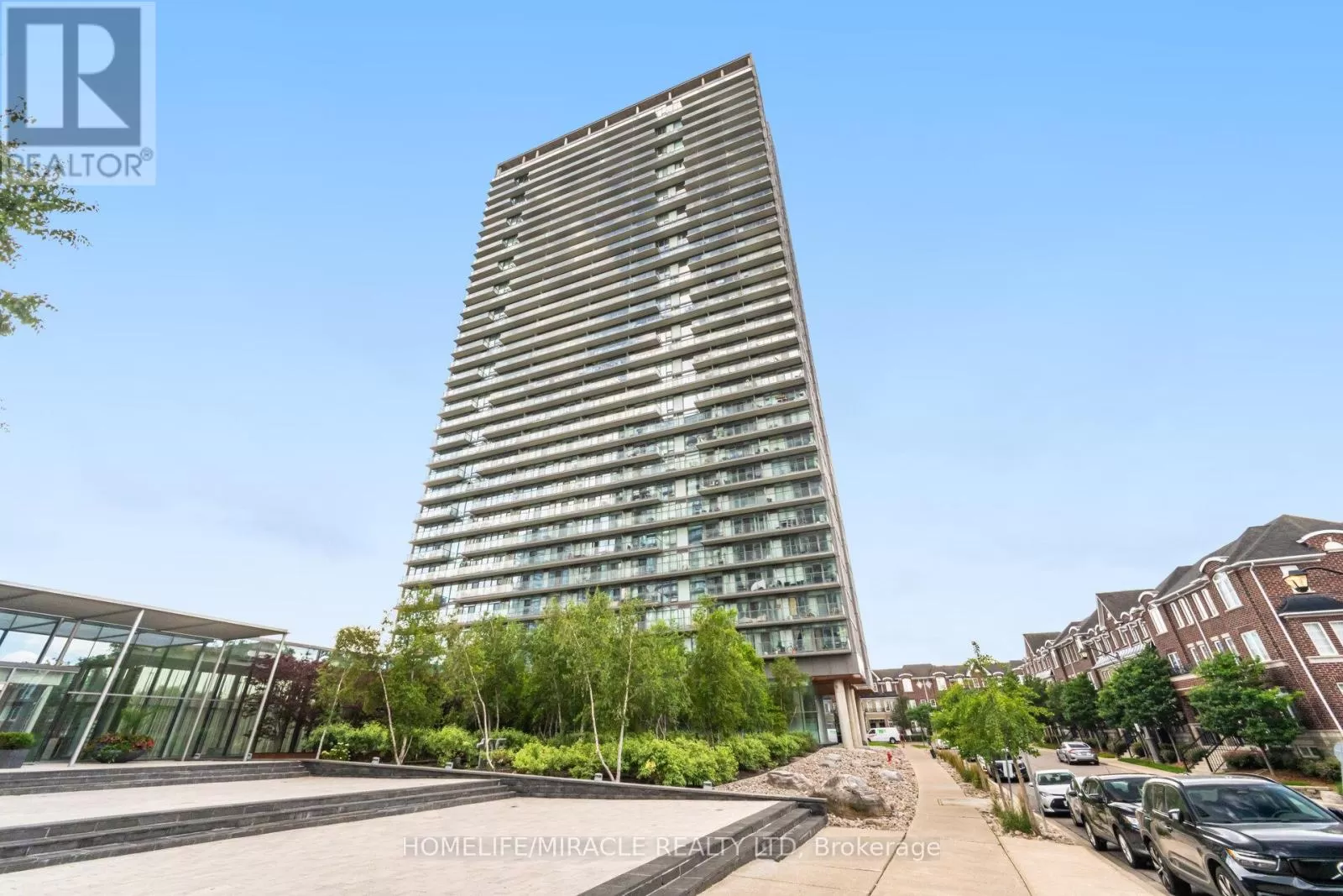 Apartment for rent: 2413 - 105 The Queensway Avenue, Toronto, Ontario M6S 5B5