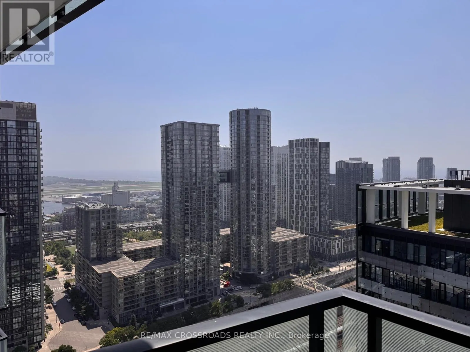 Apartment for rent: 2415 - 470 Front Street W, Toronto, Ontario M5V 0V6