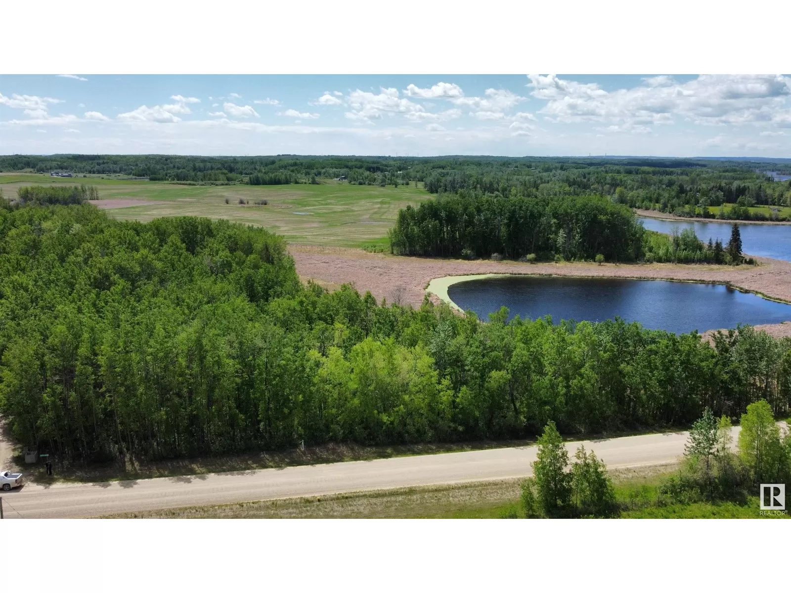 No Building for rent: 2417a Twp. Rd. 530, Rural Parkland County, Alberta T7Y 3M9