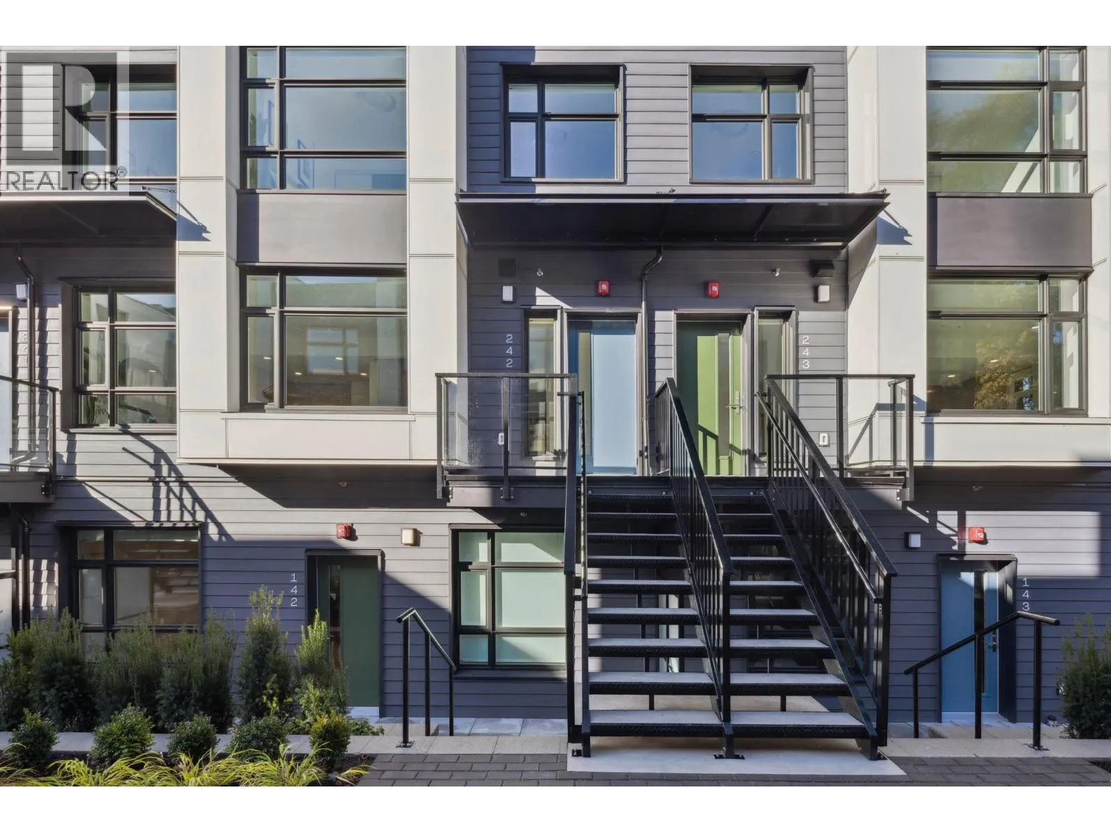 Row / Townhouse for rent: 242 1014 W 47th Avenue, Vancouver, British Columbia V6M 0E3