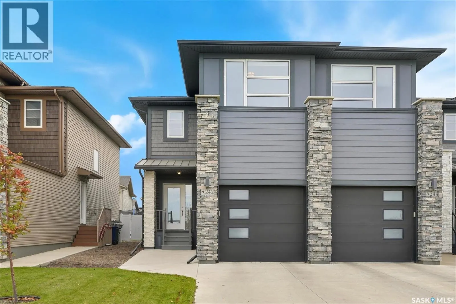 Row / Townhouse for rent: 242 Brighton Gate, Saskatoon, Saskatchewan S7V 0R1