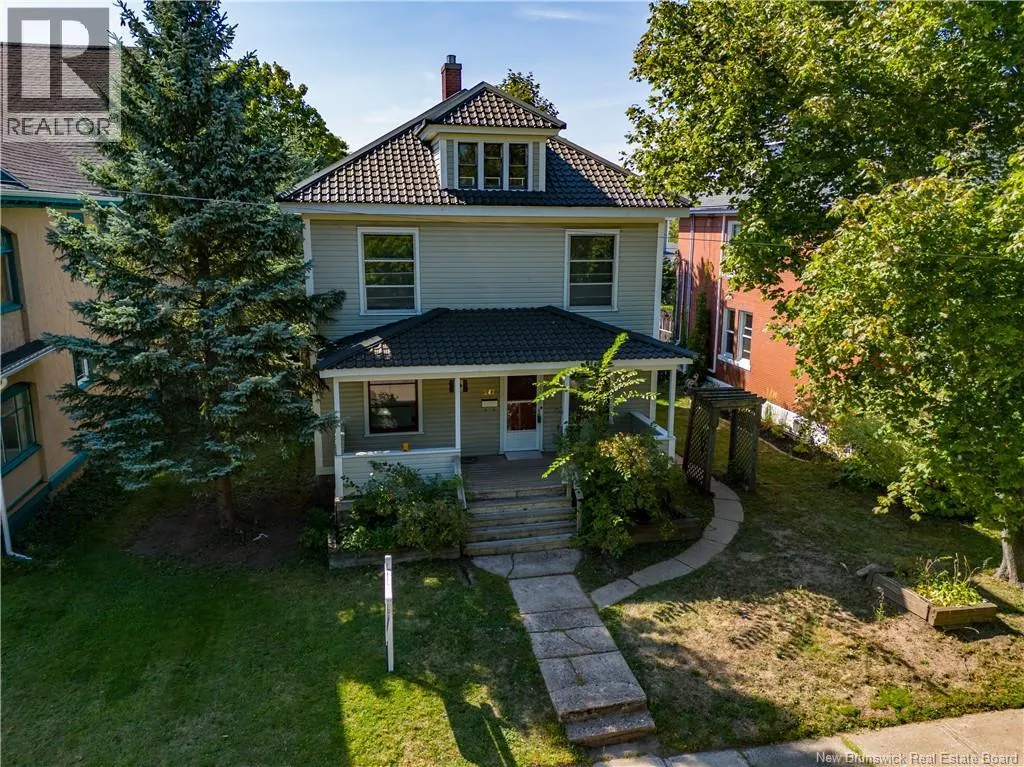 House for rent: 242 Cameron Street, Moncton, New Brunswick E1C 5Z3