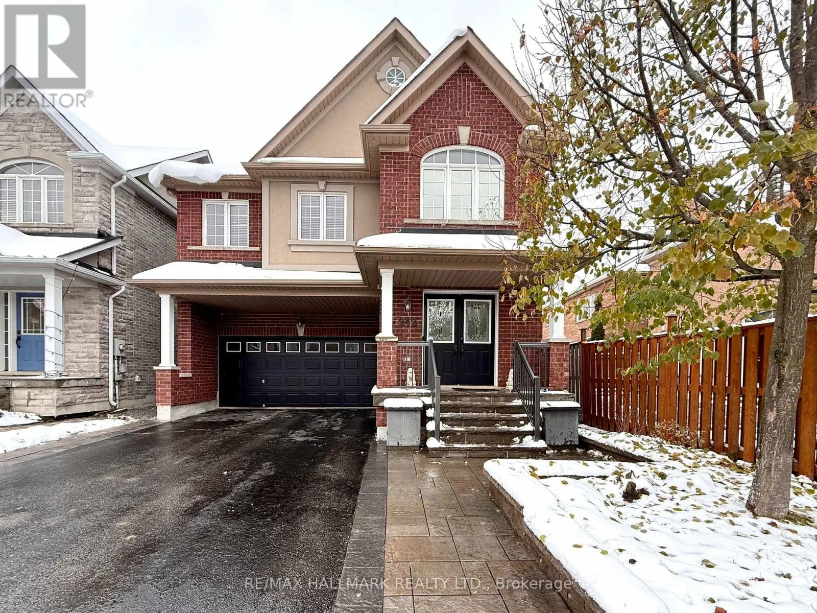 House for rent: 242 Karl Rose Trail, Newmarket, Ontario L3X 3J2