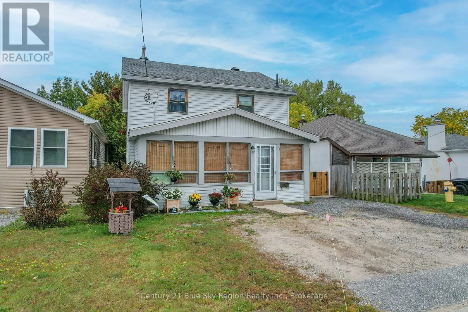 Multi-Family for rent: 242 Princess Street E, North Bay, Ontario P1B 1P9