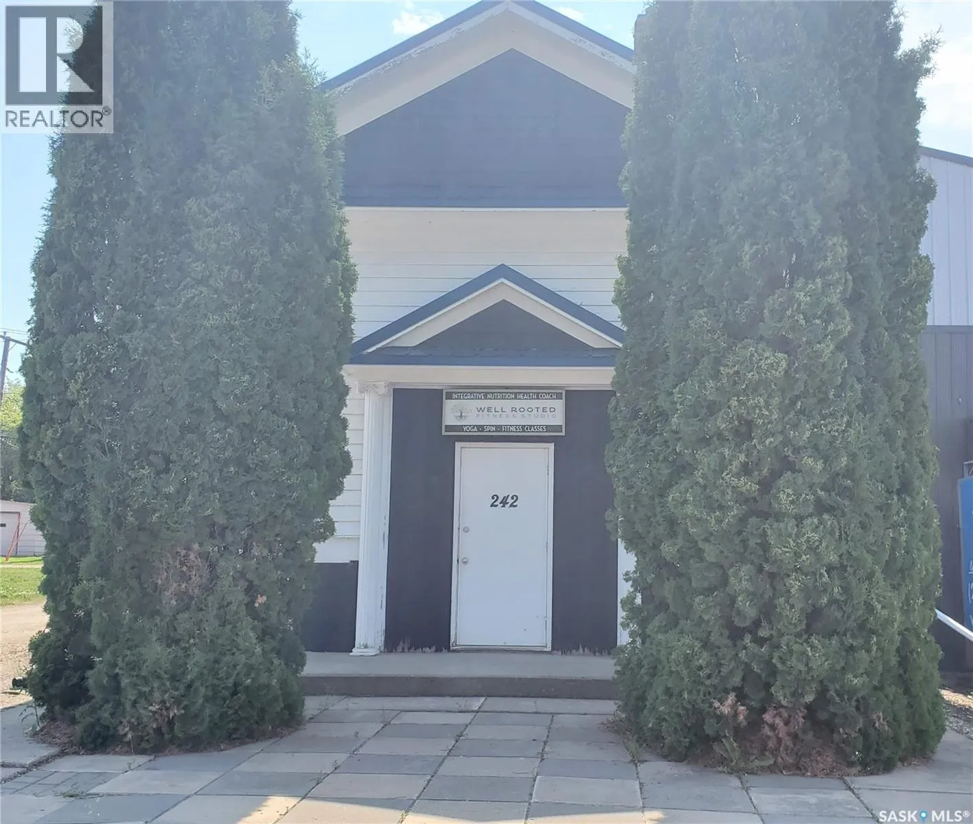 Retail for rent: 242 Third Avenue S, Kamsack, Saskatchewan S0A 1S0