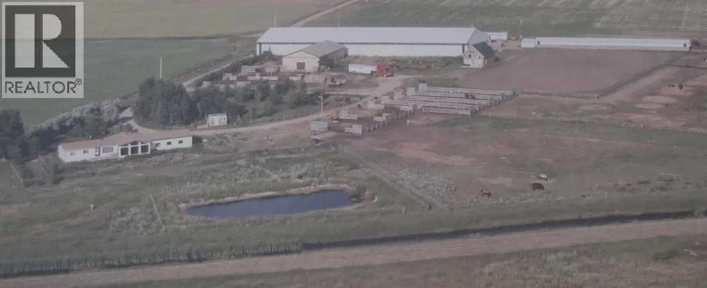 House for rent: 242044a Range Road 224, Rural Wheatland County, Alberta T1P 2G6