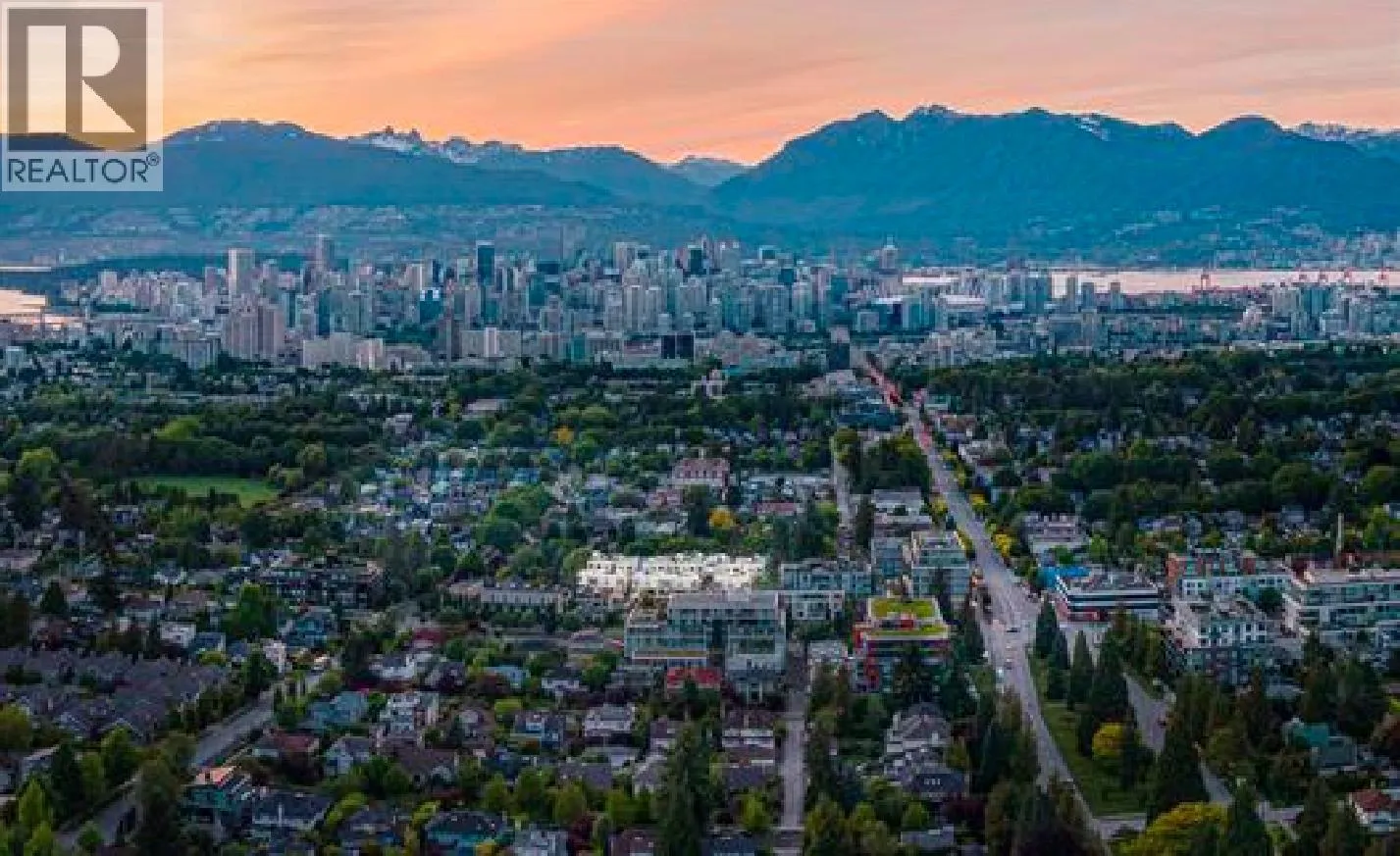 Row / Townhouse for rent: 243 578 W 24th Avenue, Vancouver, British Columbia V5Z 2B4