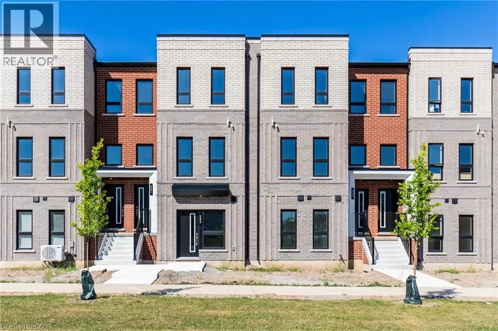 Row / Townhouse for rent: 243 Burke Street, Waterdown, Ontario L0R 2H7