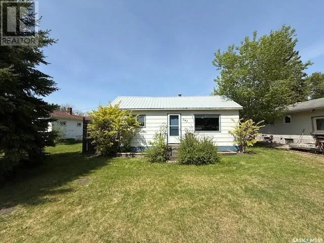 House for rent: 243 First Street E, Norquay, Saskatchewan S0A 2V0