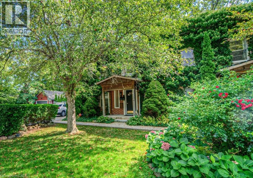 Apartment for rent: 2430 First Street Unit# 2, Burlington, Ontario L7R 1C6