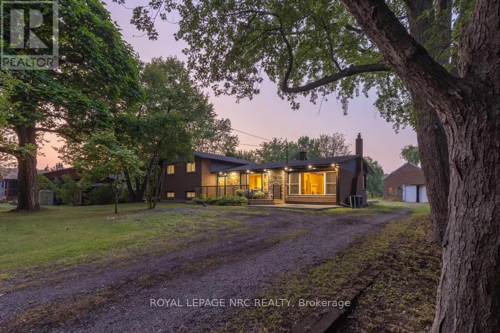 House for rent: 2432 Port Robinson Road, Thorold, Ontario L3B 5N5