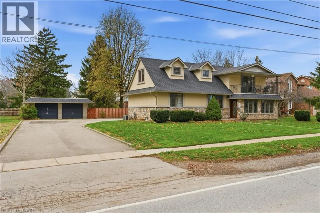 House for rent: 2435 Dorchester Road, Niagara Falls, Ontario L2J 2Y9