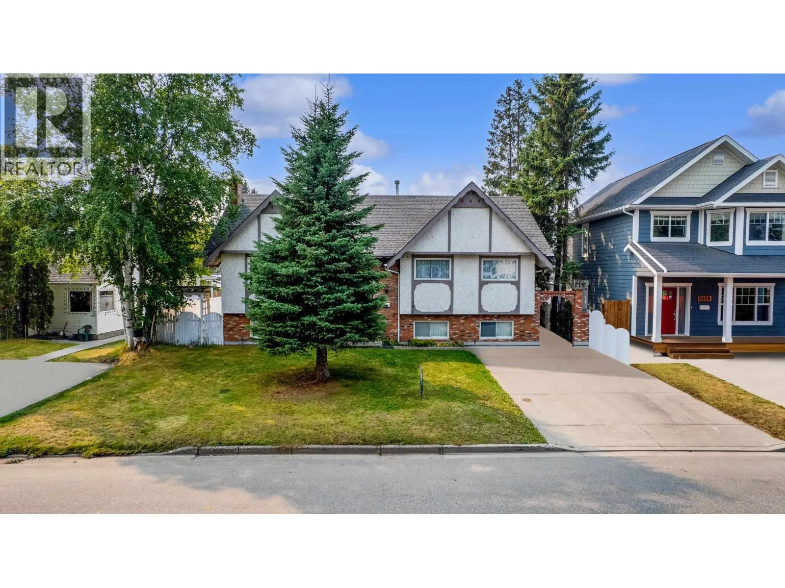 House for rent: 2438 Mcbride Crescent, Prince George, British Columbia V2M 2A1