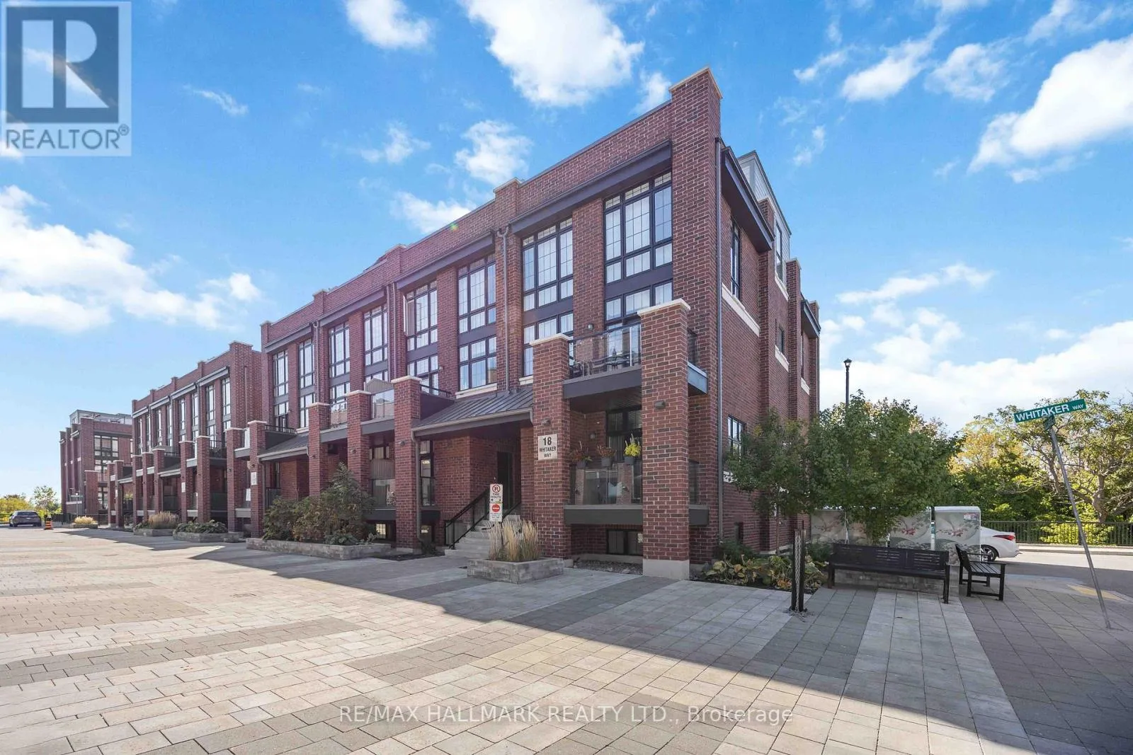 Row / Townhouse for rent: 244 - 18 Whitaker Way, Whitchurch-Stouffville, Ontario L4A 4T4