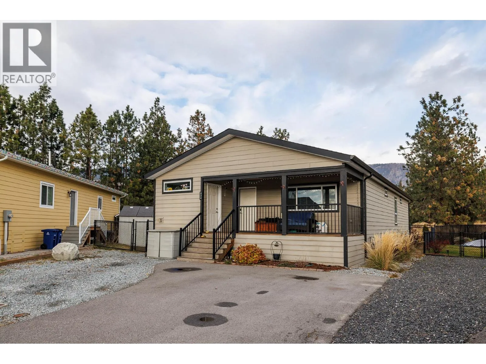 Manufactured Home for rent: 2440 Old Okanagan Highway Unit# 534, Westbank, British Columbia V4T 3A3