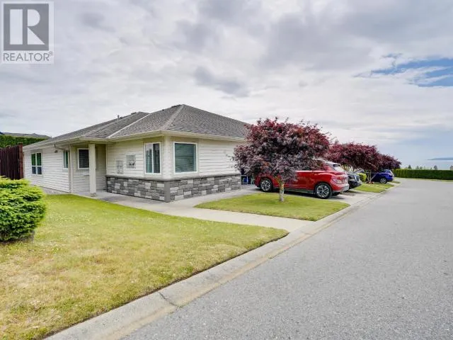 Duplex for rent: 24-4415 Manson Ave, Powell River, British Columbia V8A 0A5