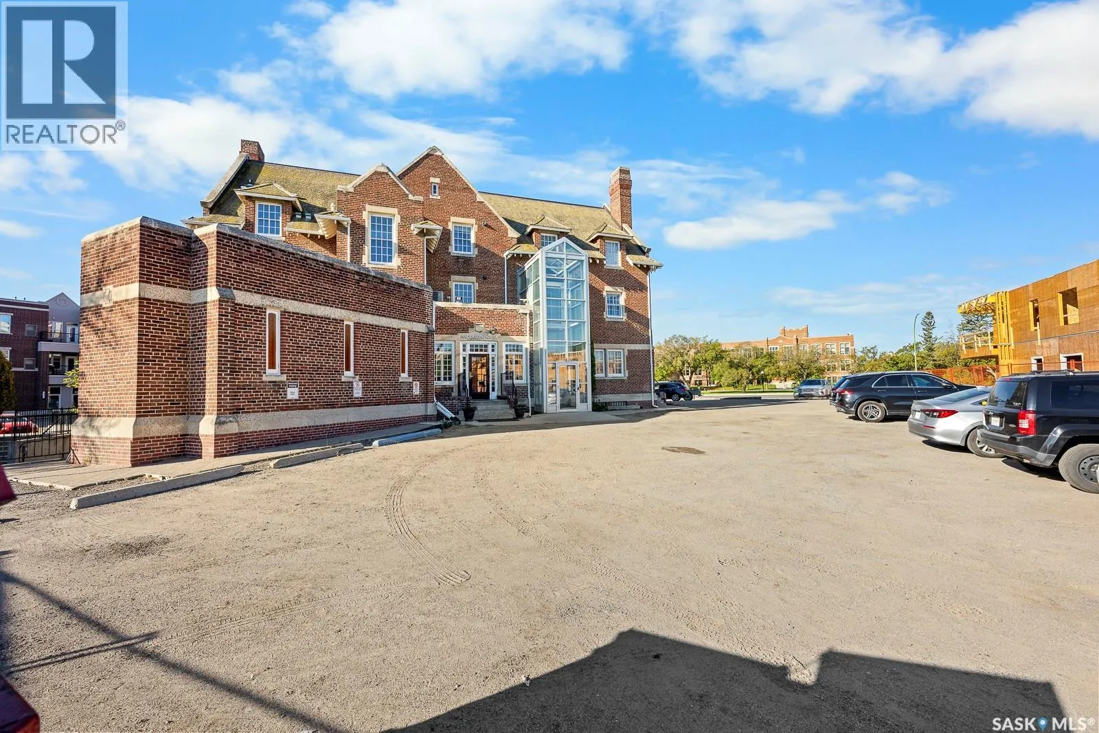 Offices for rent: 2445 Broad Street, Regina, Saskatchewan S4P 0C7