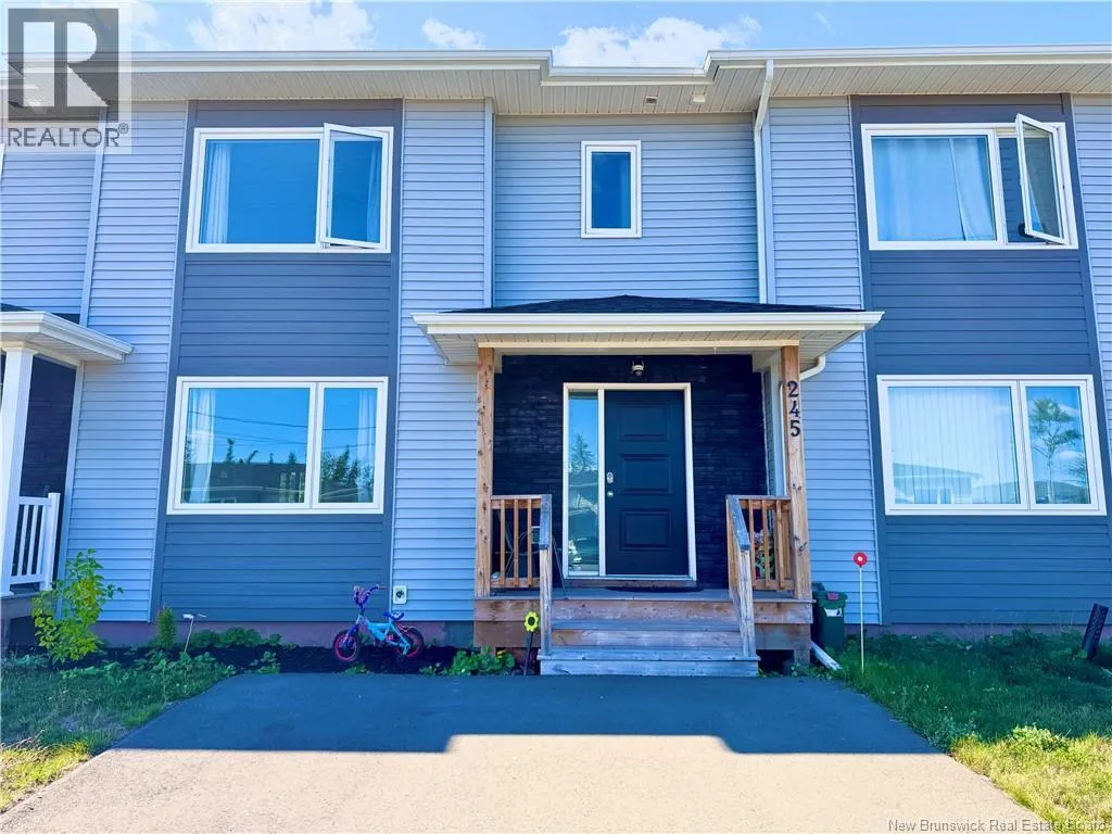 House for rent: 245 Falcon Drive, Moncton, New Brunswick E1G 6H3