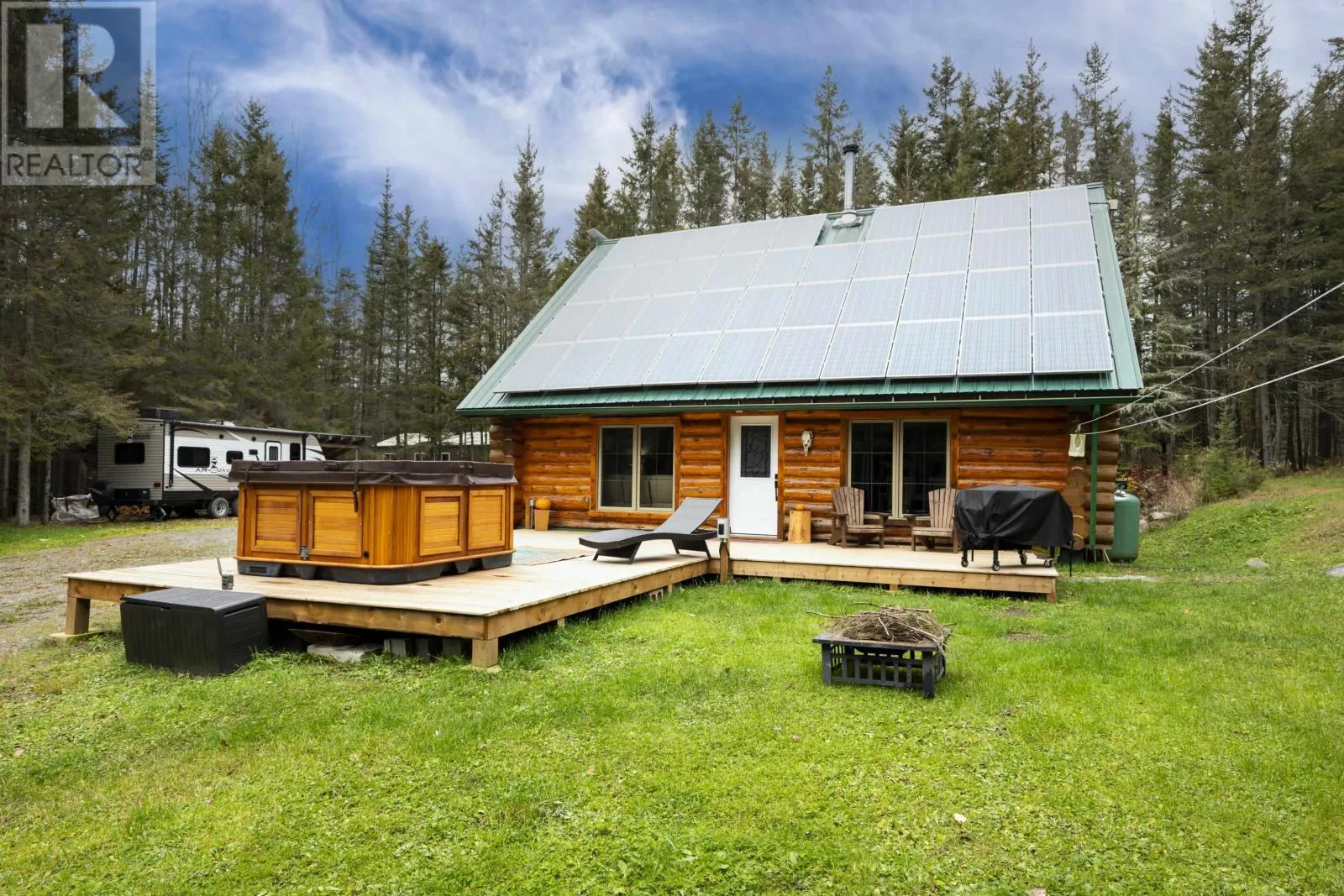 245 Gus Wouri Rd, Thunder Bay, Ontario P7G 2G6