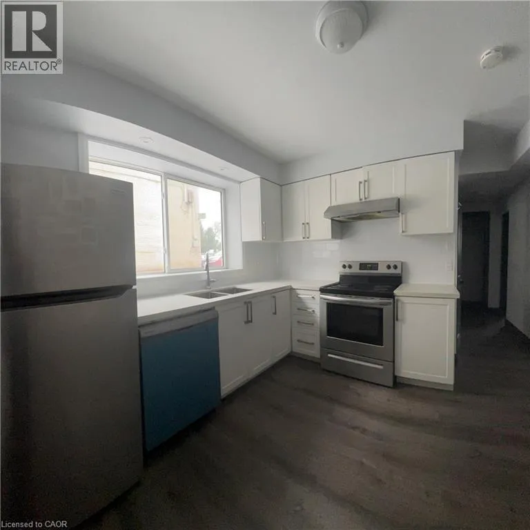 Apartment for rent: 245 Mohawk Road E Unit# 6, Hamilton, Ontario L9A 2H5