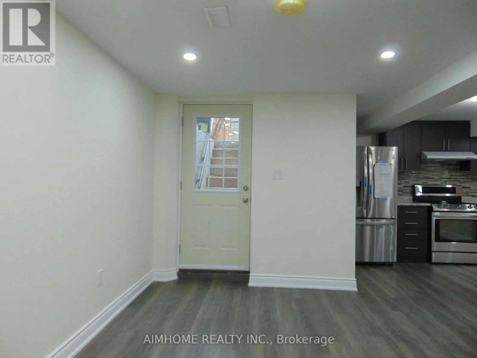 House for rent: 2450 Credit Valley Road, Mississauga, Ontario L5M 4G6