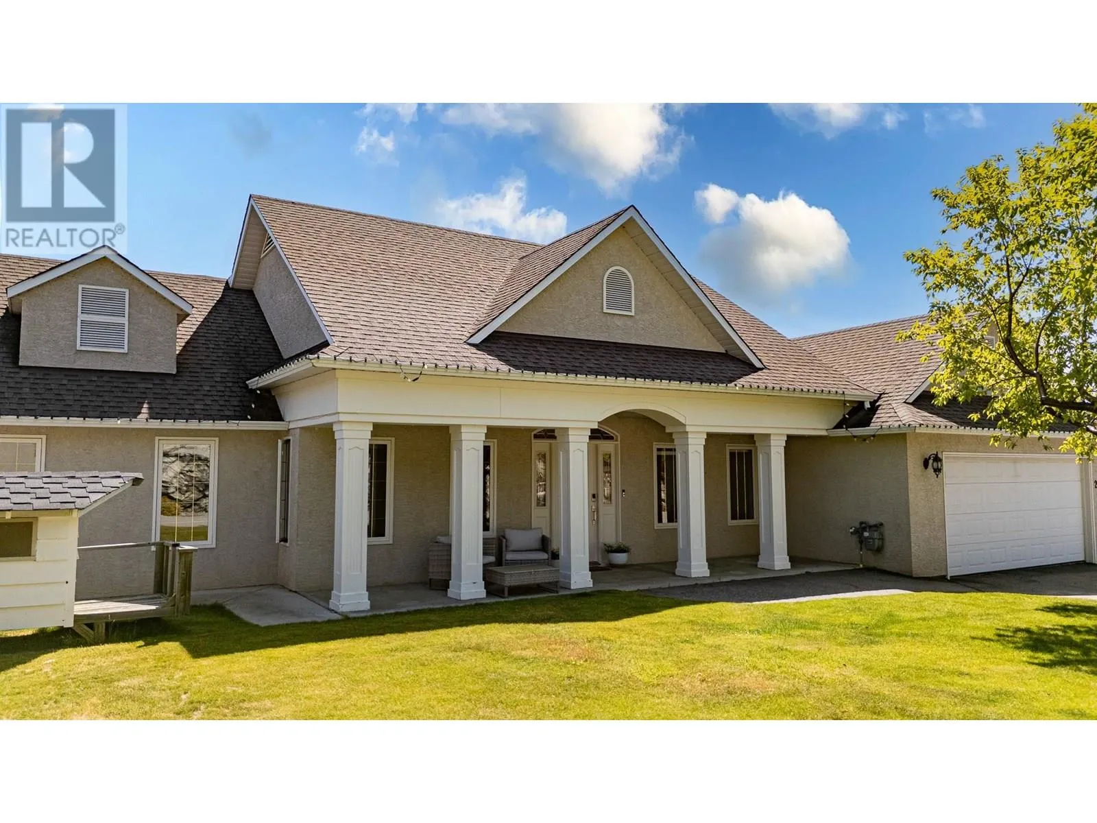 House for rent: 2455 Westwood Drive, Penticton, British Columbia V2A 8Y8