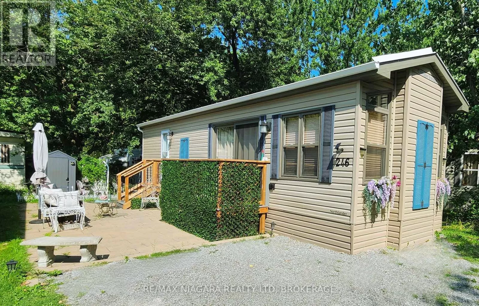 Modular for rent: 246 - 8845 Lundy's Lane, Niagara Falls, Ontario L2H 1H5