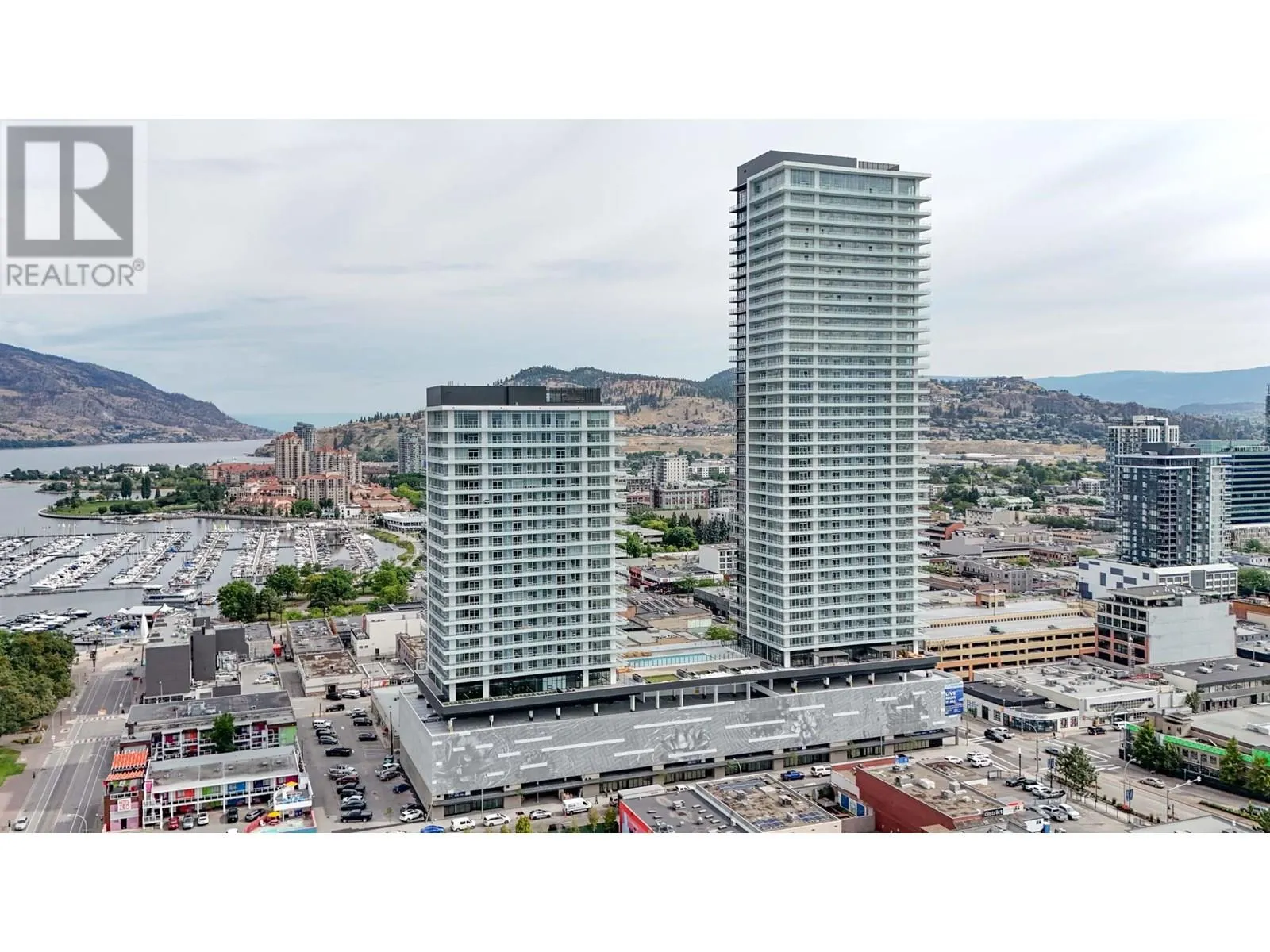 Retail for rent: 246 Leon Avenue, Kelowna, British Columbia V1Y 6H9