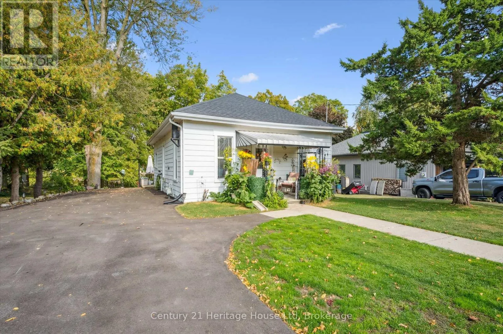 House for rent: 246 Thames Street N, Ingersoll, Ontario N5C 3E4