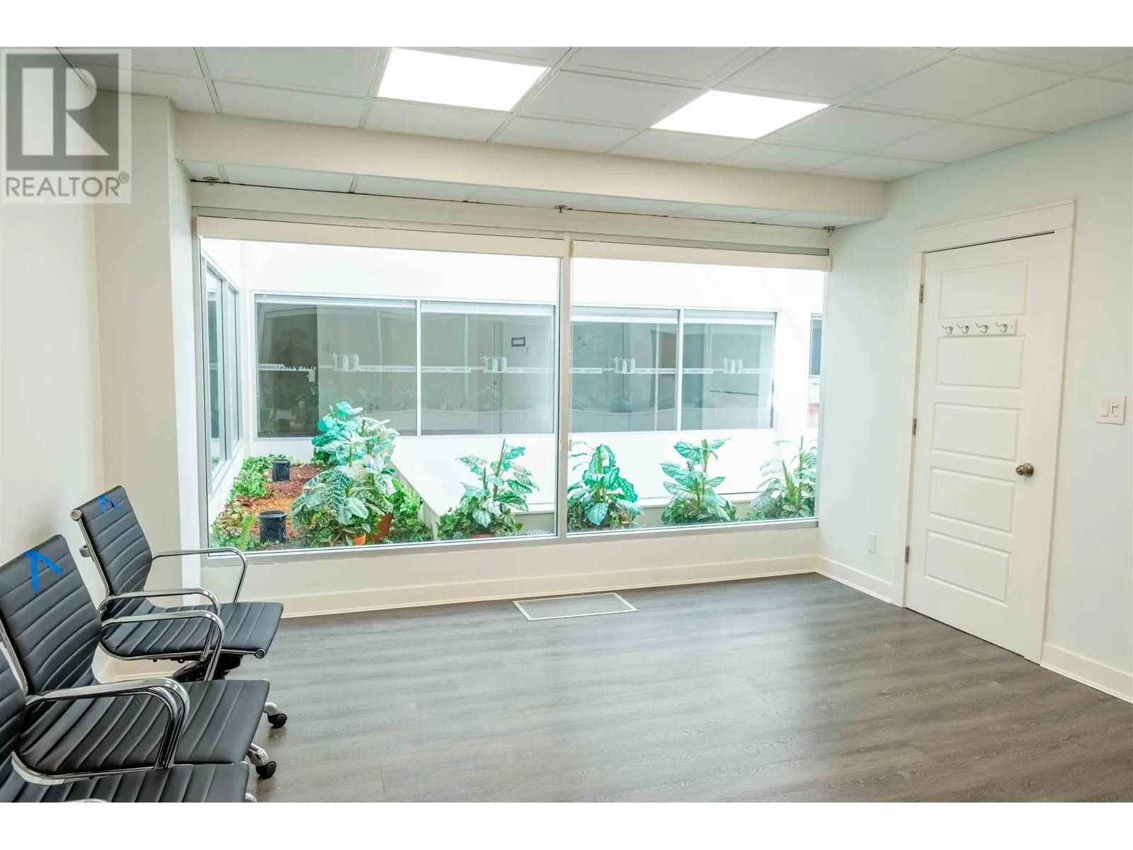 247 515 W Pender Street, Vancouver, British Columbia V6B 6H5