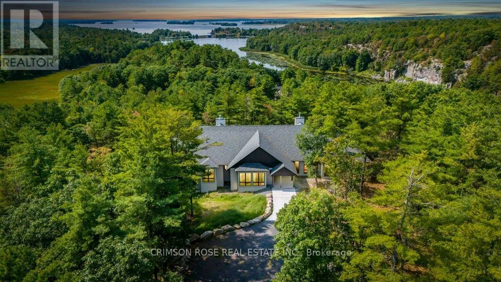 House for rent: 247 Tumbledown Road, Front of Leeds & Seeleys Bay, Ontario K0E 1L0