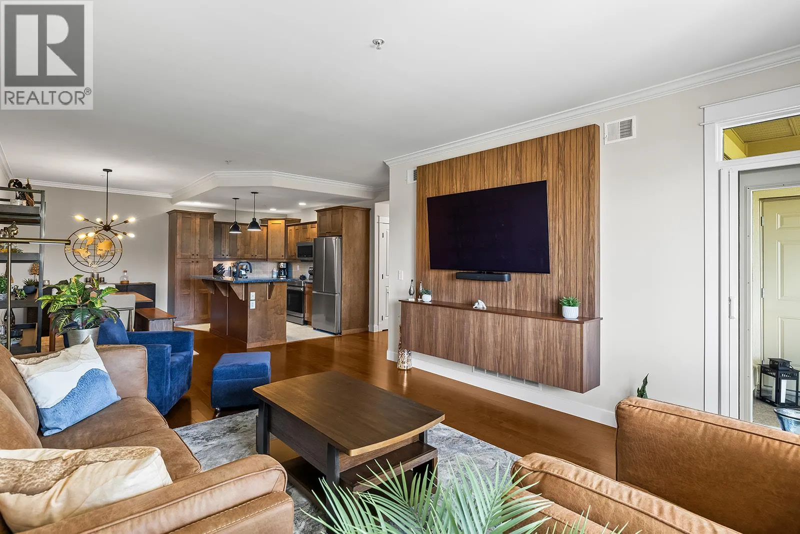 Apartment for rent: 2470 Tuscany Drive Unit# 304, West Kelowna, British Columbia V4T 3G8