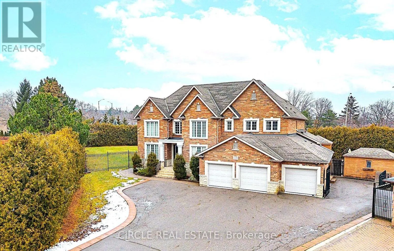 House for rent: 2489 Olinda Court, Mississauga, Ontario L5C 4P5