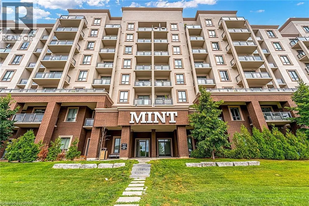 Apartment for rent: 2490 Old Bronte Road Unit# 821, Oakville, Ontario L6M 0Y5