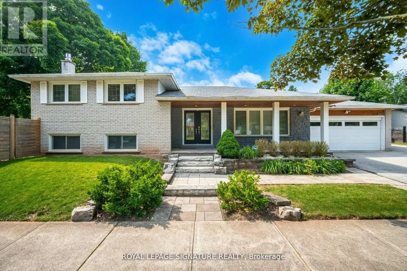 House for rent: 2497 Wyatt Street, Oakville, Ontario L6L 2M7